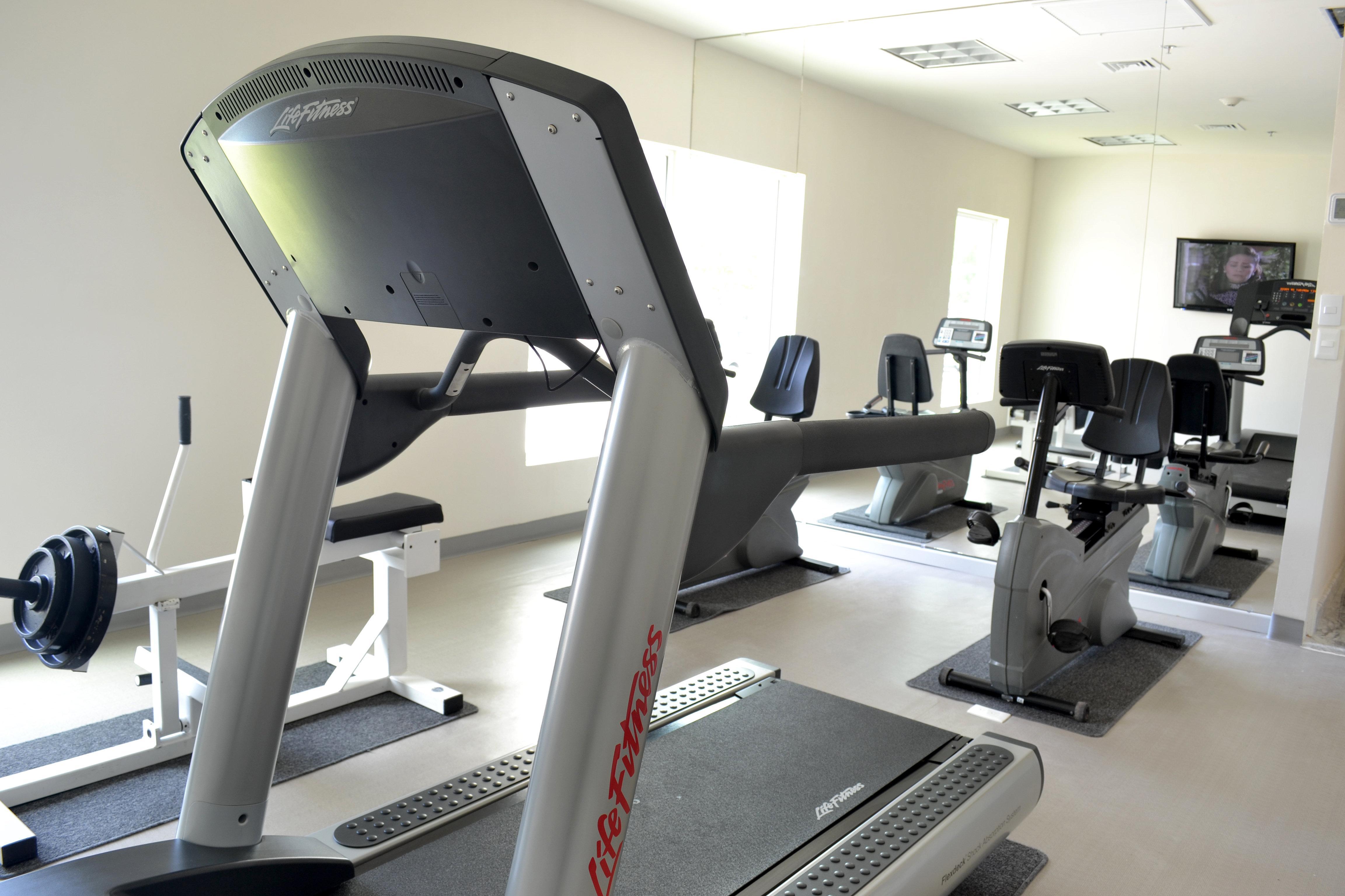 Holiday Inn Express Guaymas By Ihg Exterior photo A treadmill