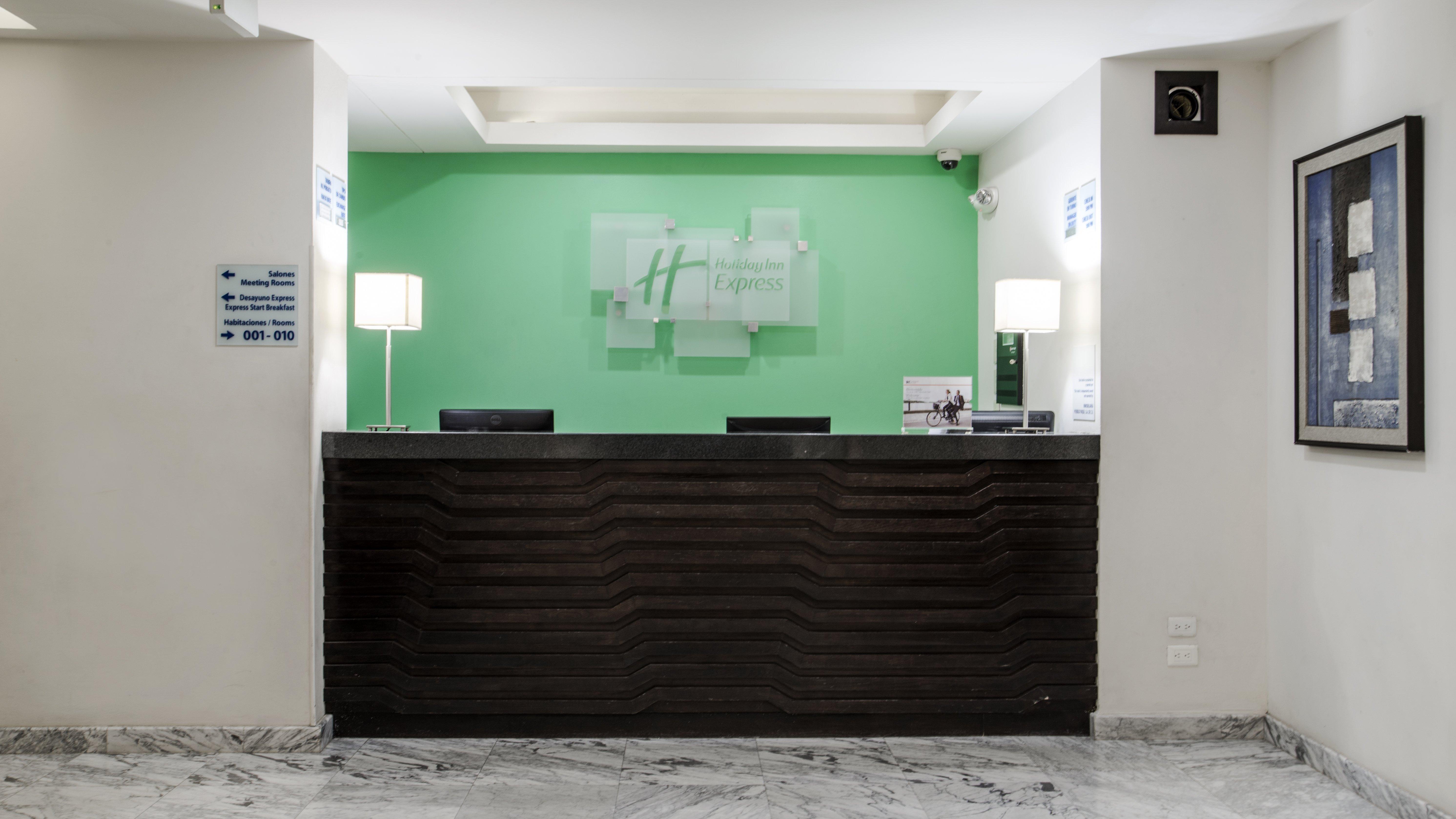 Holiday Inn Express Guaymas By Ihg Exterior photo Holiday Inn Express lobby