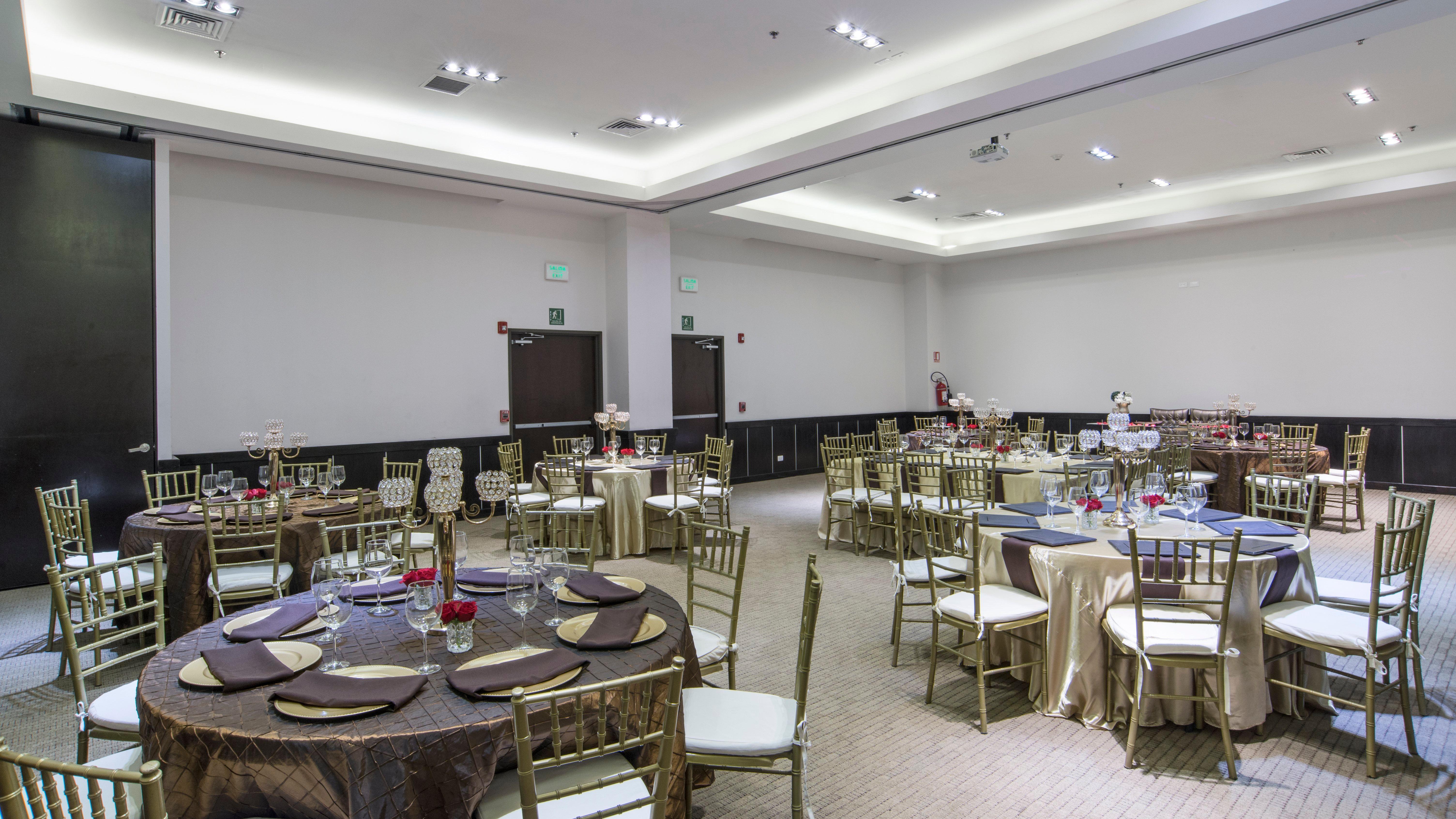 Holiday Inn Express Guaymas By Ihg Exterior photo Ballroom